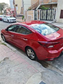 هیوندای ئەلەنترا